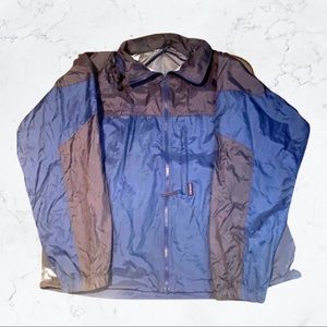 Lightweight Columbia Windbreaker
